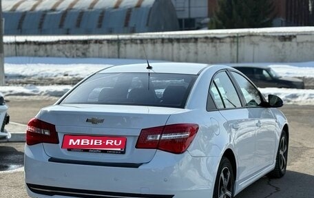 Chevrolet Cruze II, 2010 год, 590 000 рублей, 7 фотография