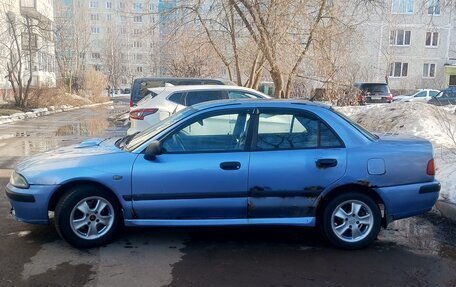 Mitsubishi Carisma I, 2002 год, 150 000 рублей, 3 фотография