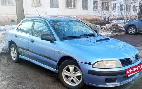 Mitsubishi Carisma I, 2002 год, 150 000 рублей, 5 фотография