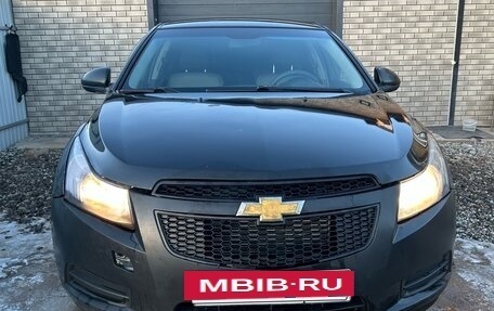 Chevrolet Cruze II, 2011 год, 290 000 рублей, 3 фотография