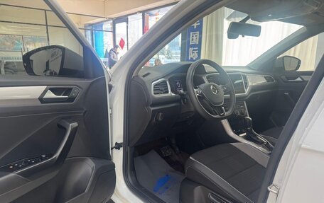 Volkswagen T-Roc I, 2021 год, 1 698 500 рублей, 4 фотография