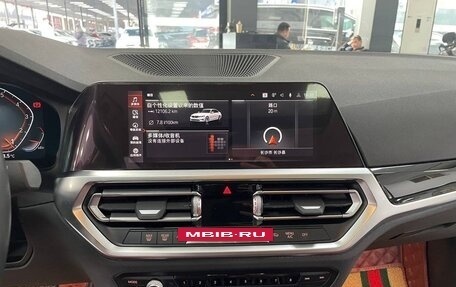 BMW 3 серия, 2022 год, 3 290 000 рублей, 15 фотография