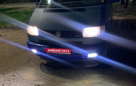 Volkswagen Transporter T4, 1999 год, 650 000 рублей, 1 фотография