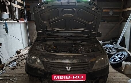 Renault Logan I, 2010 год, 150 000 рублей, 4 фотография