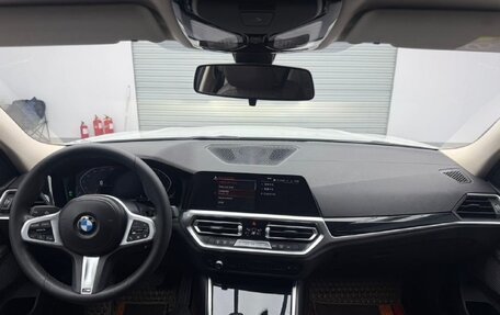 BMW 3 серия, 2021 год, 2 892 500 рублей, 5 фотография