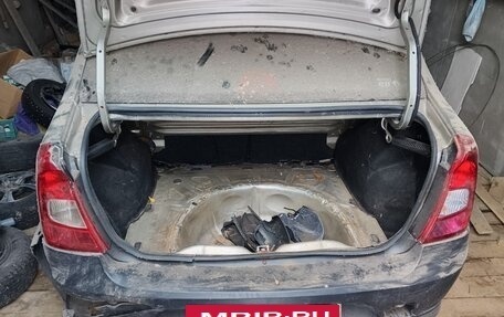 Renault Logan I, 2010 год, 150 000 рублей, 10 фотография