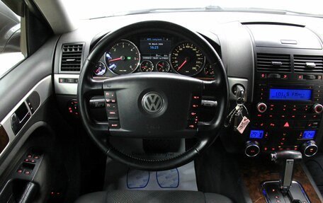 Volkswagen Touareg III, 2008 год, 967 000 рублей, 19 фотография