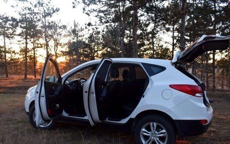 Hyundai ix35 I рестайлинг, 2012 год, 1 250 000 рублей, 4 фотография