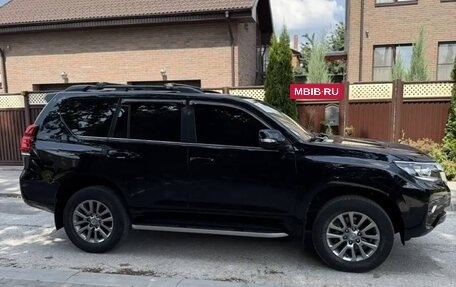 Toyota Land Cruiser Prado 150 рестайлинг 2, 2018 год, 4 950 000 рублей, 4 фотография