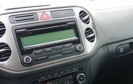 Volkswagen Tiguan I, 2011 год, 1 150 000 рублей, 18 фотография