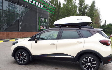 Renault Kaptur I рестайлинг, 2018 год, 1 500 000 рублей, 2 фотография