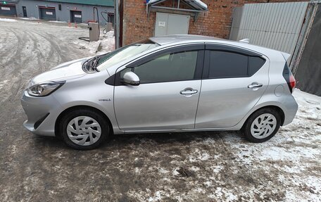 Toyota Aqua I, 2018 год, 1 140 000 рублей, 2 фотография