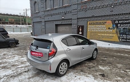 Toyota Aqua I, 2018 год, 1 140 000 рублей, 6 фотография