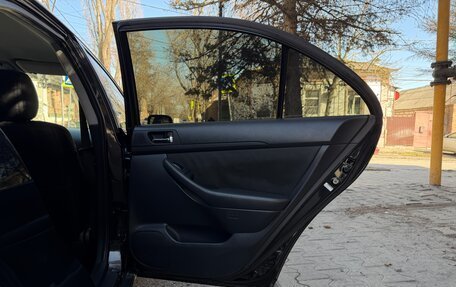 Toyota Avensis III рестайлинг, 2007 год, 515 000 рублей, 31 фотография