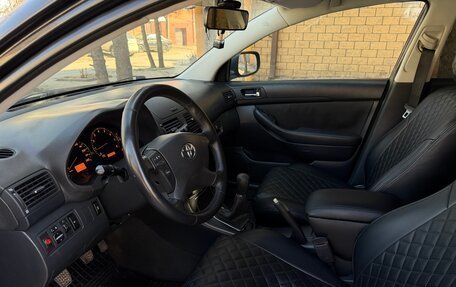 Toyota Avensis III рестайлинг, 2007 год, 515 000 рублей, 28 фотография