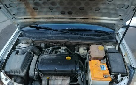 Opel Astra J, 2011 год, 350 000 рублей, 6 фотография