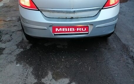 Opel Astra J, 2011 год, 350 000 рублей, 3 фотография