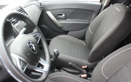 Renault Logan II, 2019 год, 1 047 000 рублей, 10 фотография