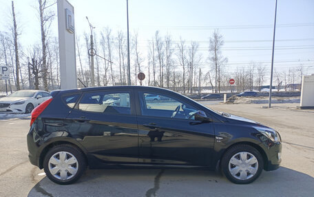 Hyundai Solaris II рестайлинг, 2015 год, 950 000 рублей, 5 фотография