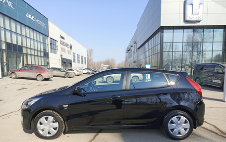 Hyundai Solaris II рестайлинг, 2015 год, 950 000 рублей, 10 фотография