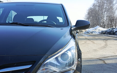 Hyundai Solaris II рестайлинг, 2015 год, 950 000 рублей, 21 фотография