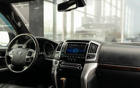 Toyota Land Cruiser 200, 2012 год, 4 400 000 рублей, 10 фотография