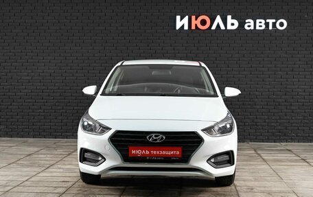 Hyundai Solaris II рестайлинг, 2018 год, 1 300 000 рублей, 2 фотография