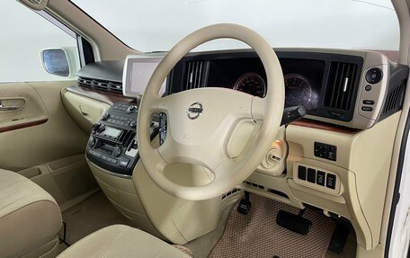 Nissan Elgrand III, 2006 год, 1 320 000 рублей, 8 фотография