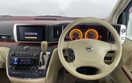 Nissan Elgrand III, 2006 год, 1 320 000 рублей, 12 фотография