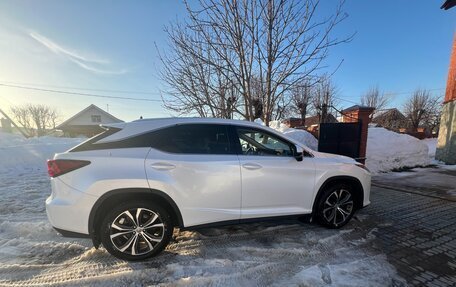 Lexus RX IV рестайлинг, 2016 год, 4 000 000 рублей, 3 фотография