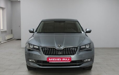 Skoda Superb III рестайлинг, 2017 год, 2 199 900 рублей, 2 фотография