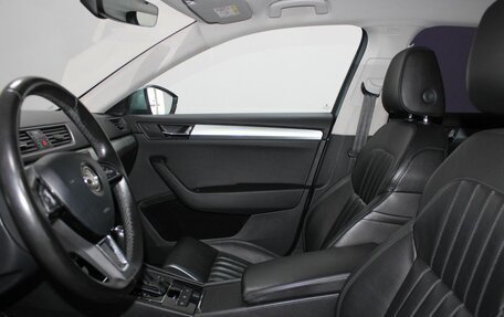 Skoda Superb III рестайлинг, 2017 год, 2 199 900 рублей, 10 фотография