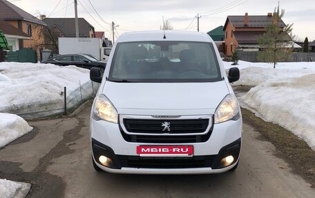 Peugeot Partner II рестайлинг 2, 2022 год, 1 790 000 рублей, 2 фотография