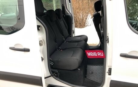 Peugeot Partner II рестайлинг 2, 2022 год, 1 790 000 рублей, 12 фотография