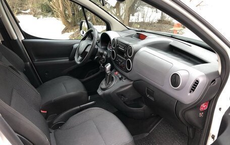 Peugeot Partner II рестайлинг 2, 2022 год, 1 790 000 рублей, 14 фотография