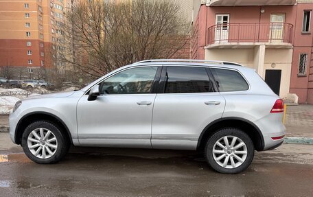 Volkswagen Touareg III, 2013 год, 2 300 000 рублей, 2 фотография