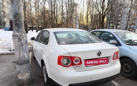 Volkswagen Jetta VI, 2010 год, 950 000 рублей, 9 фотография