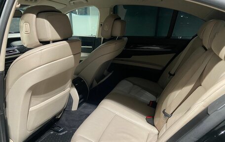 BMW 7 серия, 2009 год, 1 500 000 рублей, 31 фотография
