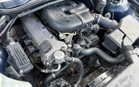 BMW 3 серия, 1999 год, 480 000 рублей, 33 фотография