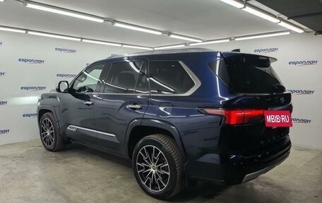 Toyota Sequoia, 2023 год, 13 500 000 рублей, 4 фотография