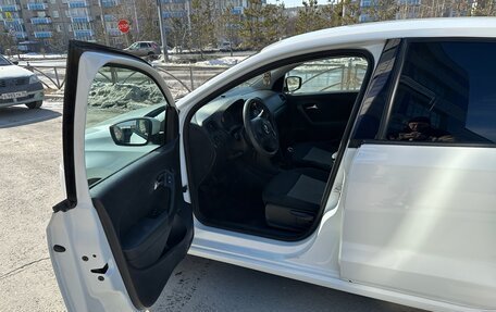 Volkswagen Polo VI (EU Market), 2014 год, 850 000 рублей, 4 фотография