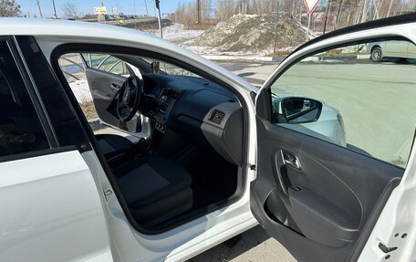 Volkswagen Polo VI (EU Market), 2014 год, 850 000 рублей, 10 фотография