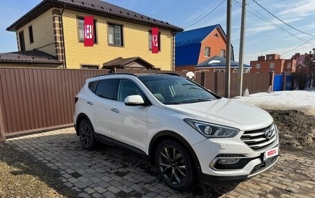Hyundai Santa Fe III рестайлинг, 2017 год, 2 440 000 рублей, 2 фотография