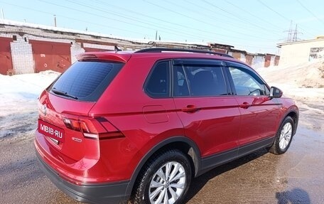 Volkswagen Tiguan II, 2020 год, 2 730 000 рублей, 5 фотография