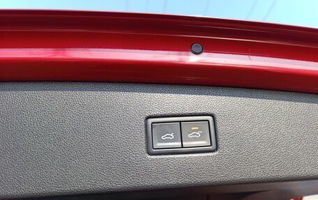 Volkswagen Tiguan II, 2020 год, 2 730 000 рублей, 28 фотография