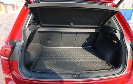 Volkswagen Tiguan II, 2020 год, 2 730 000 рублей, 29 фотография