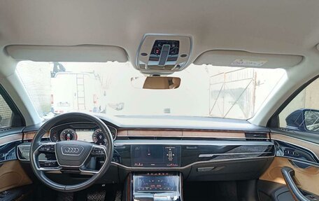 Audi A8, 2018 год, 4 480 000 рублей, 14 фотография