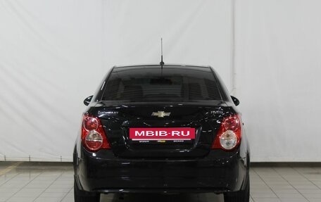 Chevrolet Aveo III, 2013 год, 795 000 рублей, 10 фотография