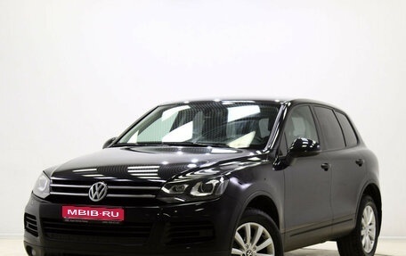 Volkswagen Touareg III, 2011 год, 1 347 000 рублей, 1 фотография