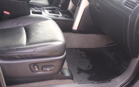 Toyota Land Cruiser Prado 150 рестайлинг 2, 2010 год, 3 000 000 рублей, 6 фотография